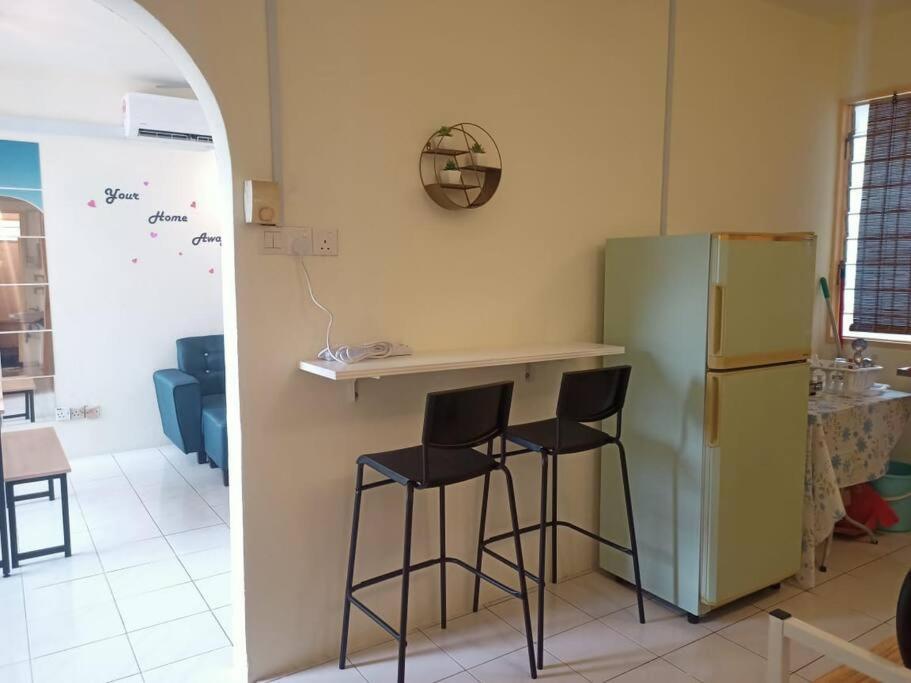 Fuji Home Bayan Lepas Exterior foto